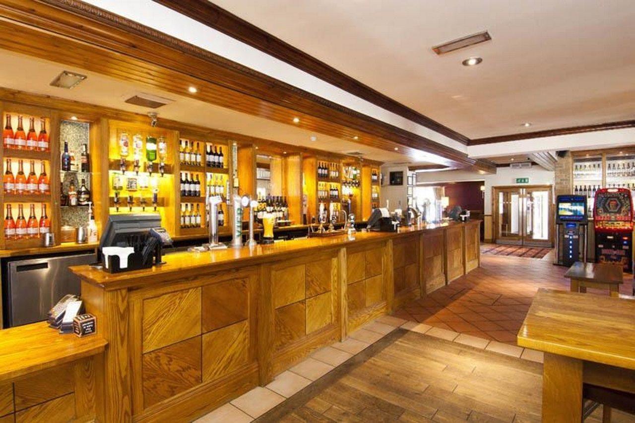 Premier Inn Huddersfield Central Dış mekan fotoğraf