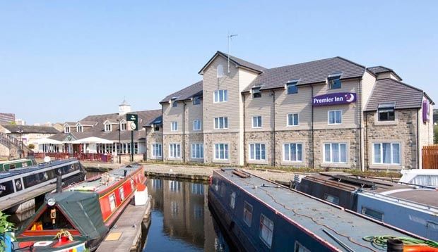 Premier Inn Huddersfield Central Dış mekan fotoğraf